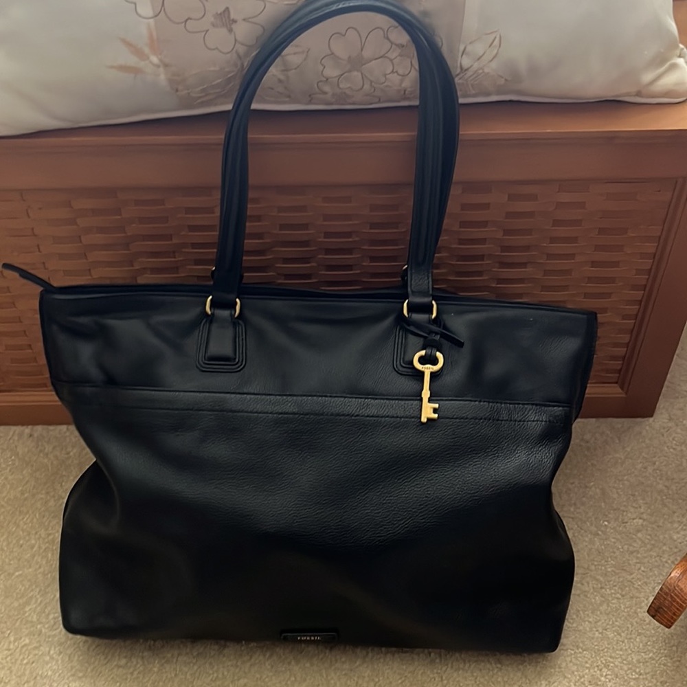 Fossil black leather handbag